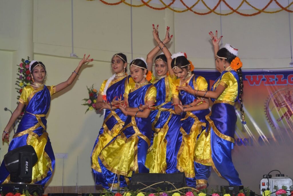 Dance competition of G.D. Mother International School Muzaffarpur