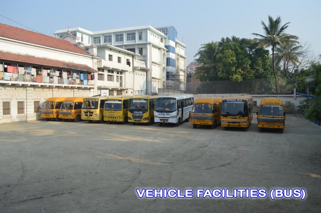 Buses of G.D. Mother International School Muzaffarpur