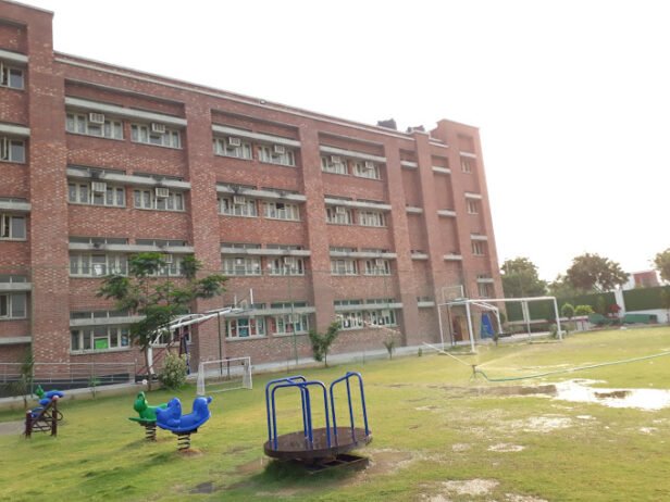 Teaching Opportunities at Seth Anandram Jaipuria School, Lucknow, UP